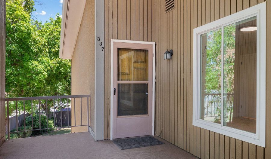 337 E PEACH Ln S, Bountiful, UT 84010 - 2 Beds, 2 Bath