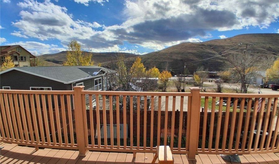 121 N 1st St, Bearcreek, MT 59007 - 5 Beds, 2 Bath