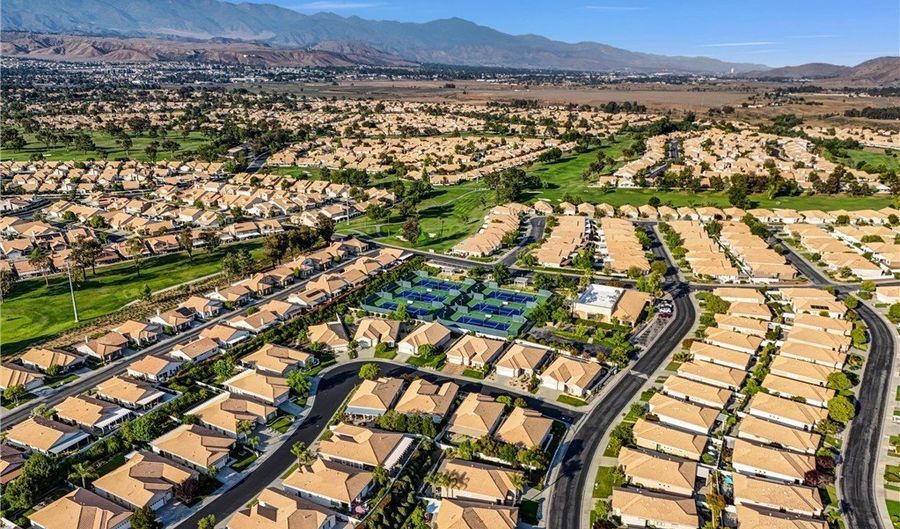 1548 Crystal Downs St, Banning, CA 92220 - 2 Beds, 2 Bath