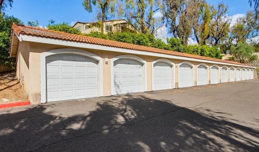 150 N River Cir N 105, Oceanside, CA 92057 - 3 Beds, 2 Bath