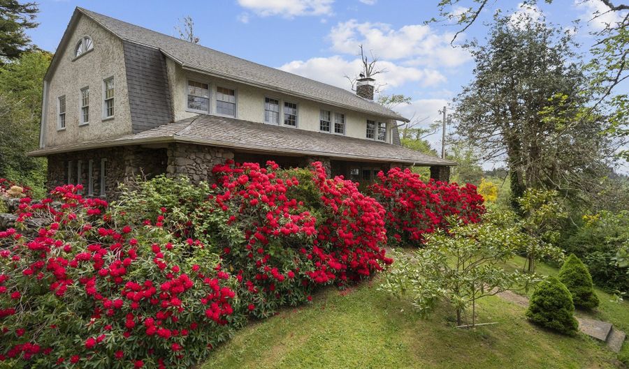 91755 LEWIS AND CLARK Rd, Astoria, OR 97103 - 7 Beds, 4 Bath