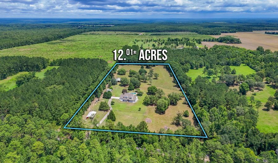 652 Tommy Eiland Rd, Baker, FL 32531 - 4 Beds, 4 Bath
