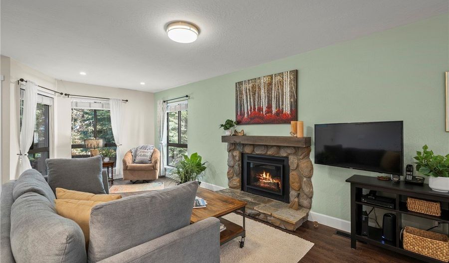 136 Juanita 24, Incline Village, NV 89451 - 1 Beds, 2 Bath
