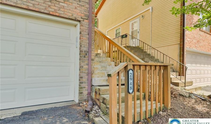 2948 Klein St, Allentown, PA 18103 - 3 Beds, 2 Bath