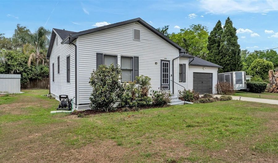 495 W PLUMOSA St, Bartow, FL 33830 - 2 Beds, 1 Bath
