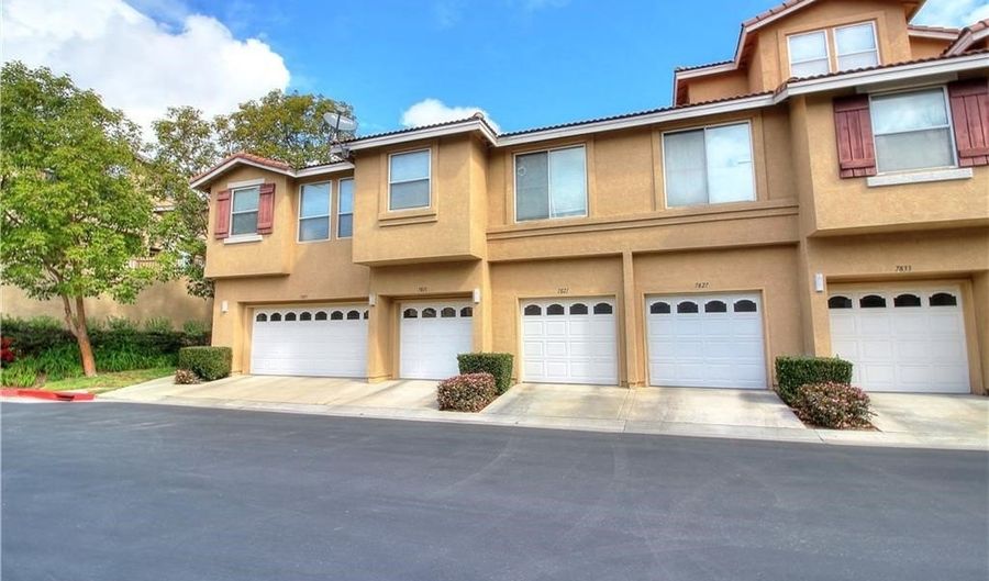 7821 E Menton Ave, Anaheim, CA 92808 - 2 Beds, 3 Bath