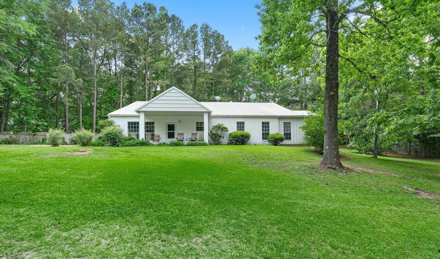 120 Gray Cir, Benton, LA 71006 - 3 Beds, 2 Bath