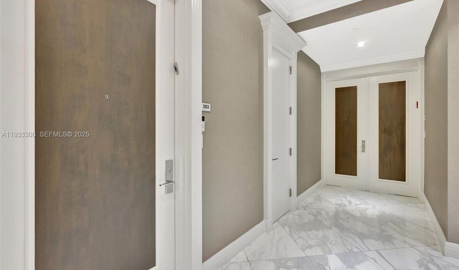 2000 Island Blvd 203, Aventura, FL 33160 - 1 Beds, 2 Bath