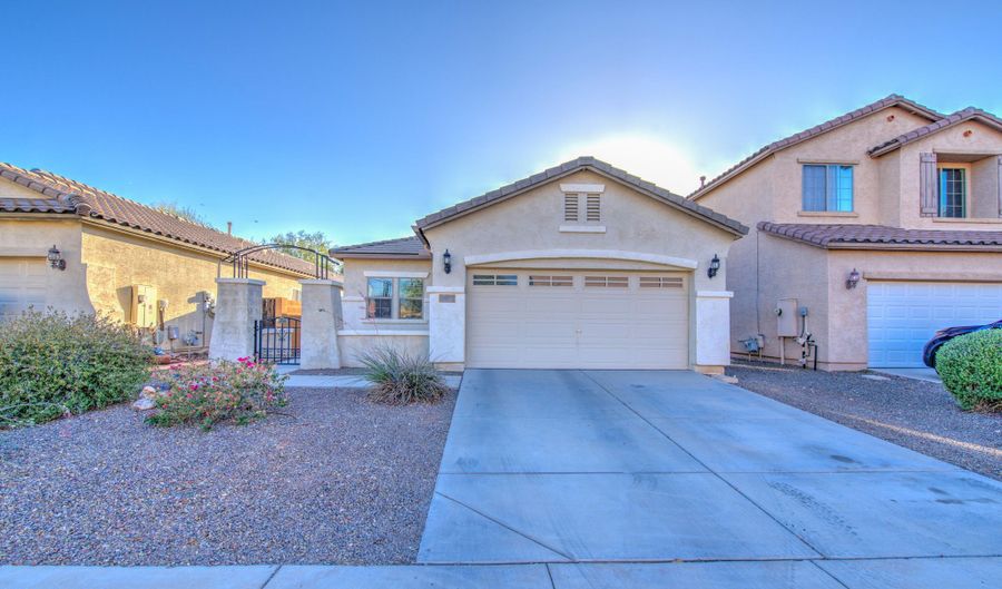 20644 N 262ND Ave, Buckeye, AZ 85396 - 3 Beds, 2 Bath