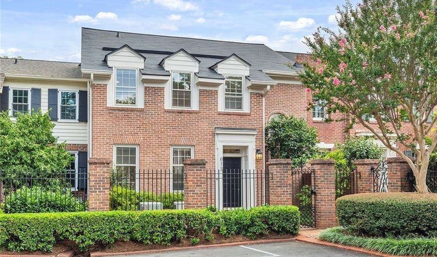 613 Pinetree, Decatur, GA 30030 - 3 Beds, 4 Bath