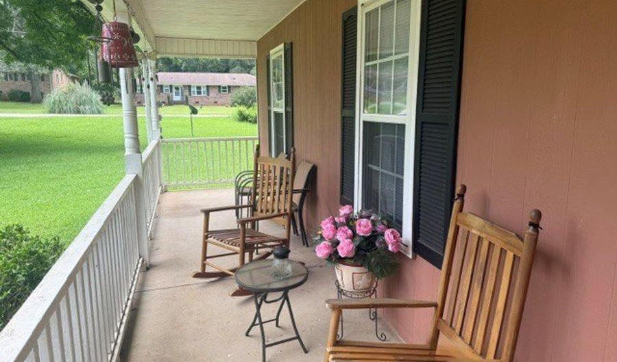 1030 Mckinney St, Anderson, SC 29621 - 3 Beds, 2 Bath