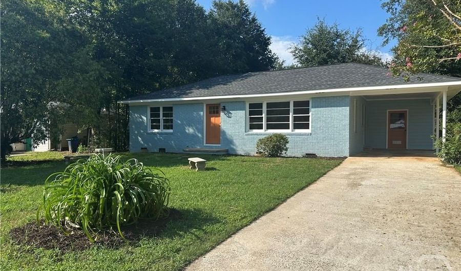 140 Northcrest Dr, Athens, GA 30601 - 3 Beds, 1 Bath