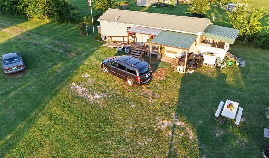 435 Pleasant Ridge Church Rd, Adolphus, KY 42120 - 2 Beds, 1 Bath