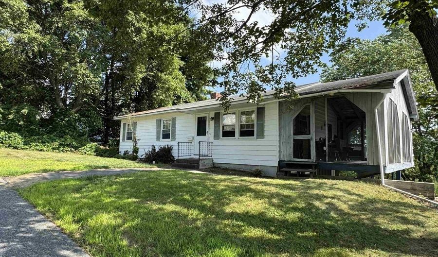 35 Hillcrest Ter, Brattleboro, VT 05301 - 3 Beds, 3 Bath