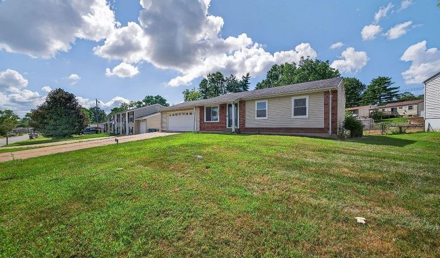608 Mount Vernon Dr, Arnold, MO 63010 - 3 Beds, 2 Bath