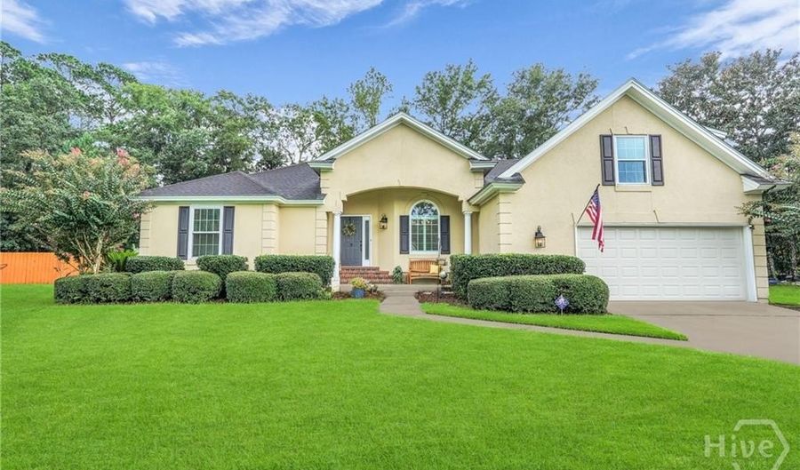 9 Autumn Leaves Ct, Savannah, GA 31410 - 4 Beds, 2 Bath