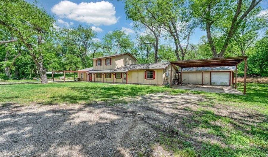 118 PR 202, Aquilla, TX 76622 - 4 Beds, 3 Bath