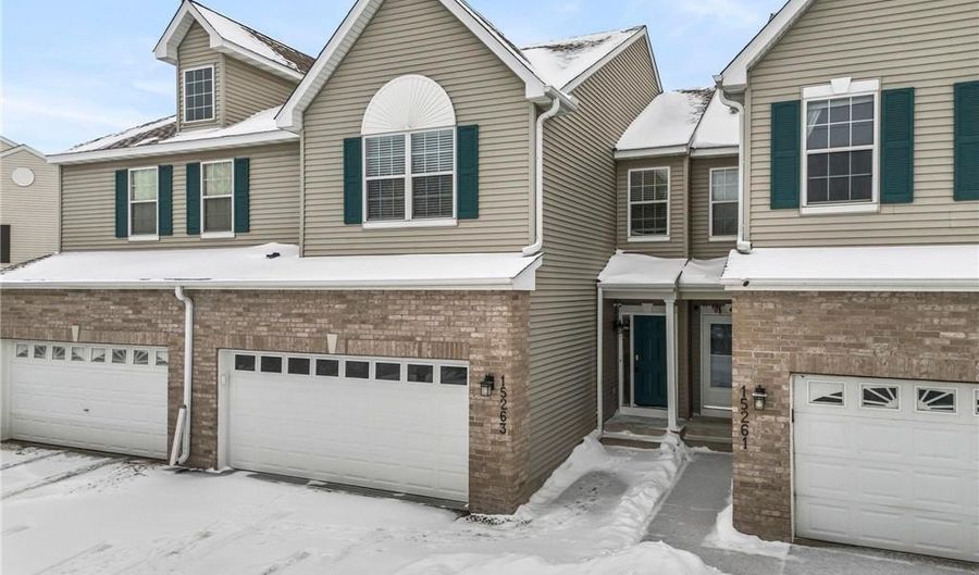 15263 Florist Cir, Apple Valley, MN 55124 - 3 Beds, 4 Bath