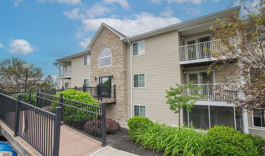 10565 Michael Dr 10, Alexandria, KY 41001 - 2 Beds, 2 Bath