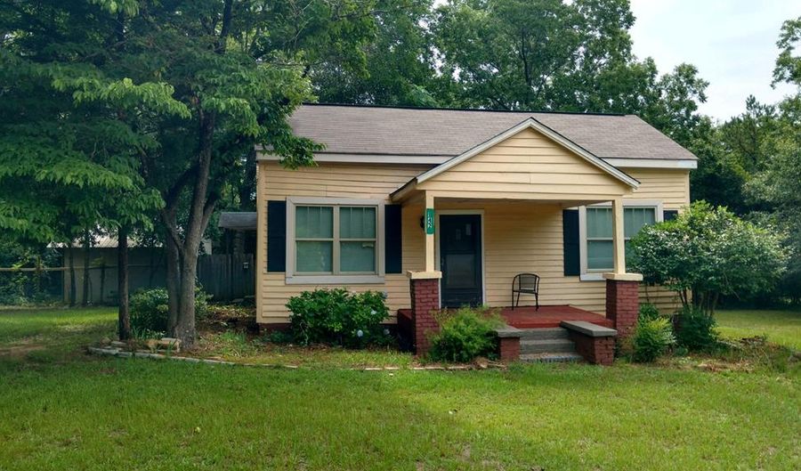 142 CHURCH St, Buena Vista, GA 31803 - 3 Beds, 1 Bath