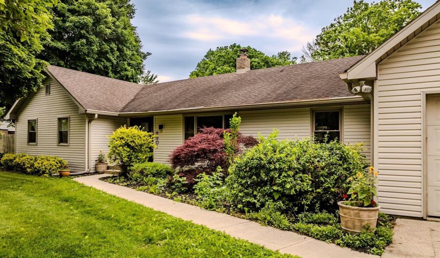 6607 W Ryan Dr, Anderson, IN 46011 - 3 Beds, 2 Bath