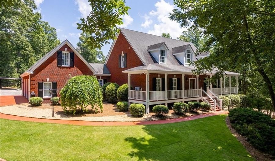 1160 Glen Wilkie Trl, Ball Ground, GA 30107 - 3 Beds, 3 Bath