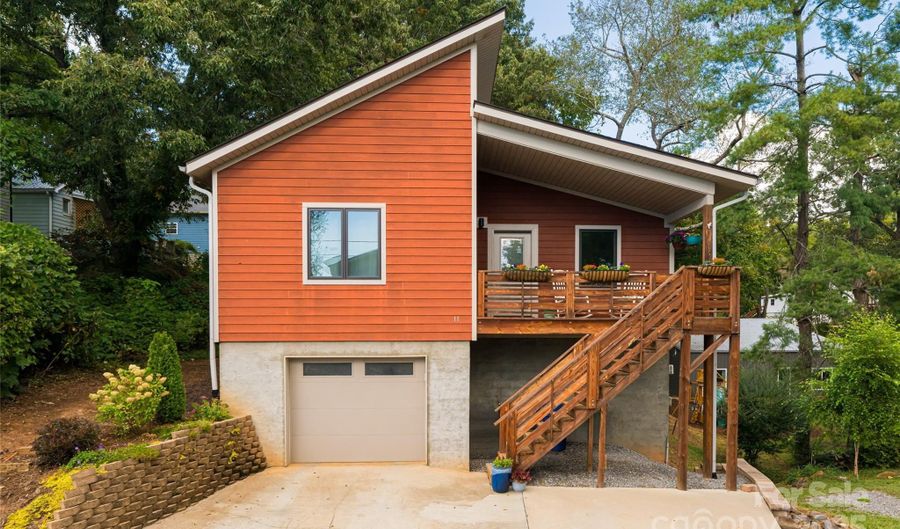 11 Alta Ave, Asheville, NC 28803 - 4 Beds, 3 Bath