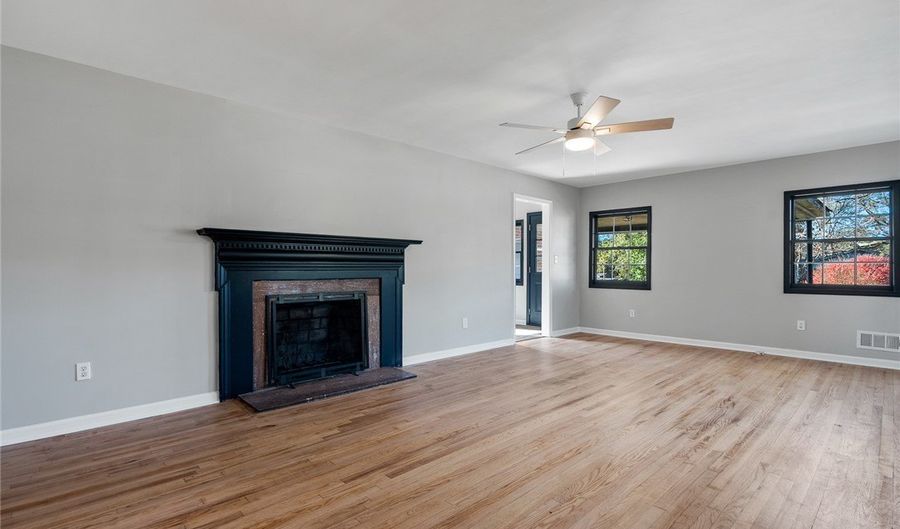 1010 Bern Cir, Anderson, SC 29626 - 3 Beds, 2 Bath