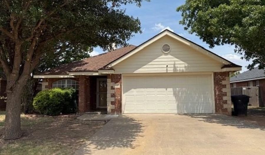 6610 Inverness St, Abilene, TX 79606 - 3 Beds, 2 Bath