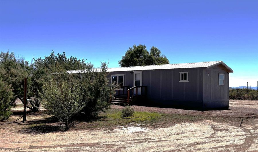 10 Terall Trl, Alamogordo, NM 88310 - 3 Beds, 2 Bath
