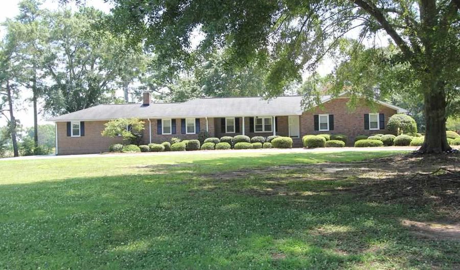 162 Highway 178 S, Donalds, SC 29638 - 3 Beds, 2 Bath