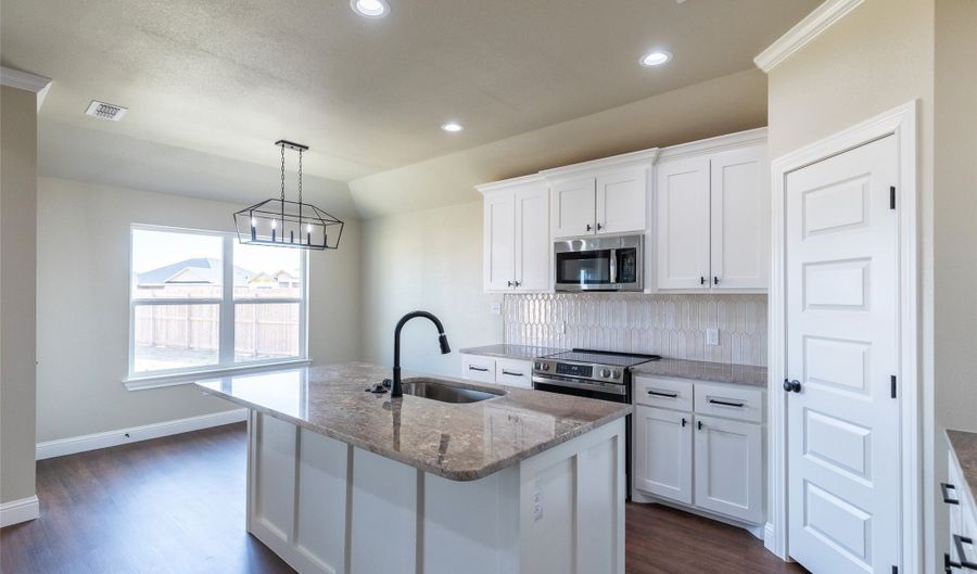 7622 Hudson Way, Abilene, TX 79605 - 3 Beds, 2 Bath