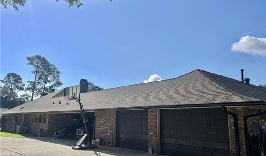 3532 N BAHIN Ct, Baton Rouge, LA 70816 - 5 Beds, 4 Bath