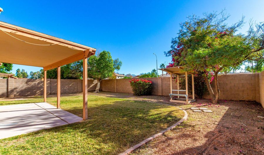 5931 W VENUS Way, Chandler, AZ 85226 - 3 Beds, 2 Bath