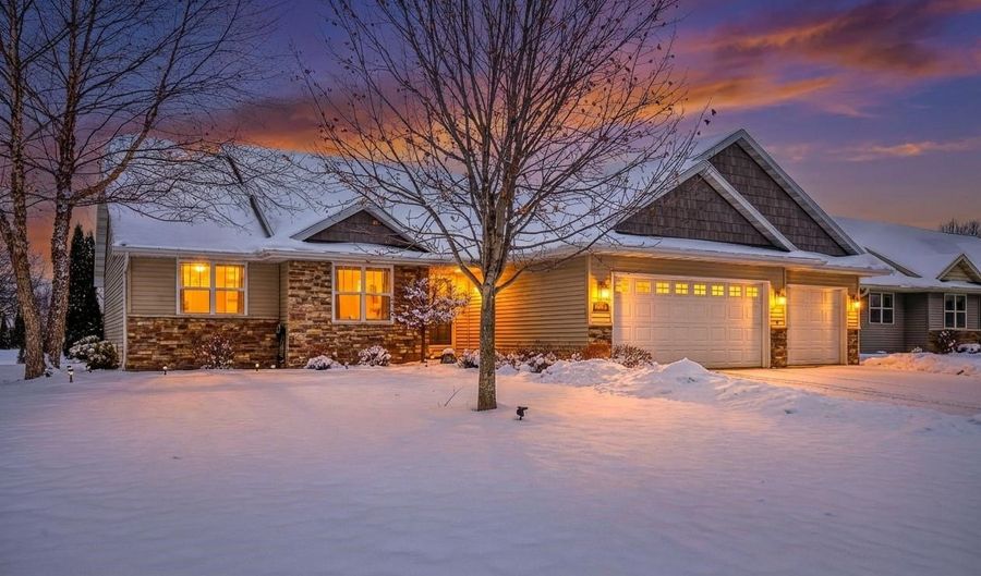 1148 W WILLIS Way, Appleton, WI 54913 - 3 Beds, 4 Bath