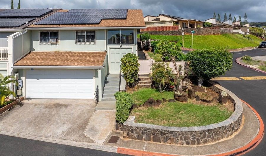 98-524 Lulu Pl #84, Aiea, HI 96701 - 3 Beds, 2 Bath