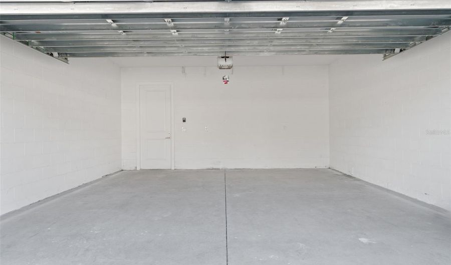 1601 PINECLIFF Dr, Apopka, FL 32703 - 3 Beds, 3 Bath