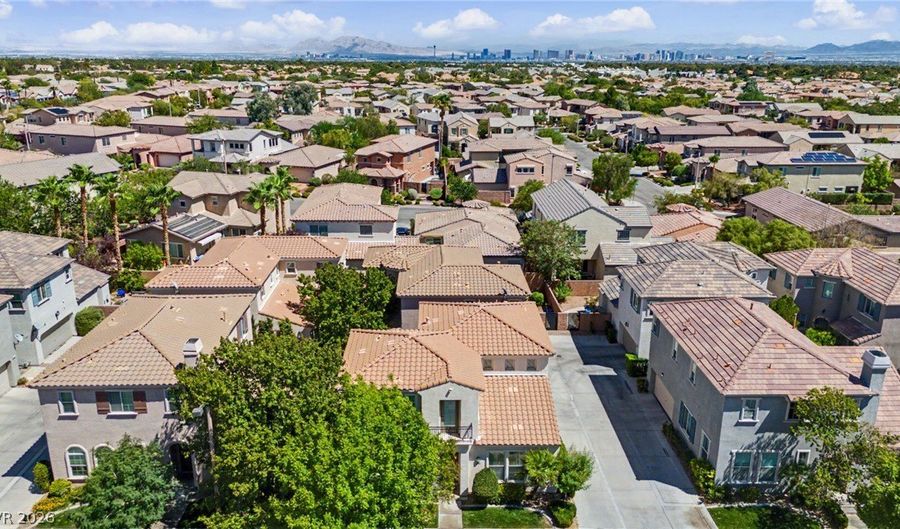 2150 Cast Pebble Dr, Las Vegas, NV 89135 - 3 Beds, 3 Bath