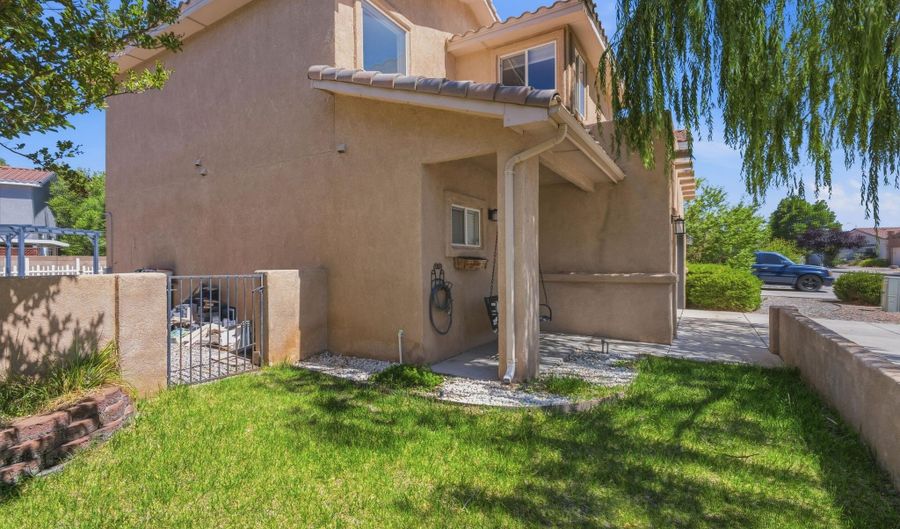 1101 Casa Maria Rd NE, Albuquerque, NM 87113 - 2 Beds, 3 Bath