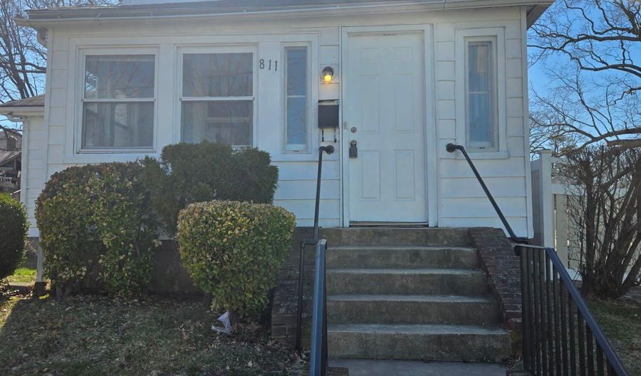 811 Central Ave, Asbury Park, NJ 07712 - 4 Beds, 2 Bath