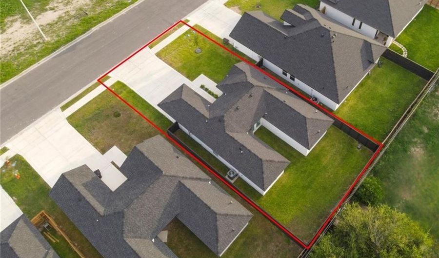 3604 E Diamondhead Ave, Alton, TX 78573 - 3 Beds, 2 Bath