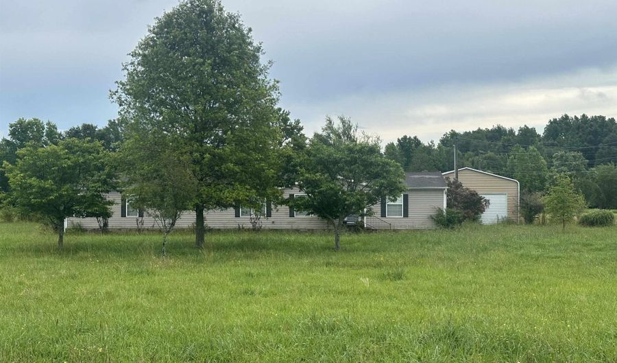 215 Rainwater Dr, Austin, AR 72007 - 4 Beds, 2 Bath