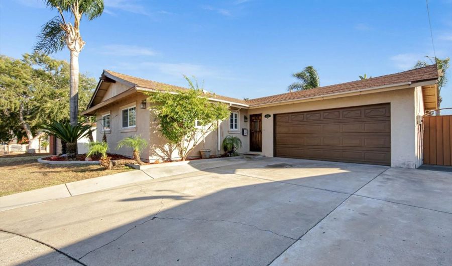 8931 Jana Ct, Spring Valley, CA 91977 - 4 Beds, 2 Bath