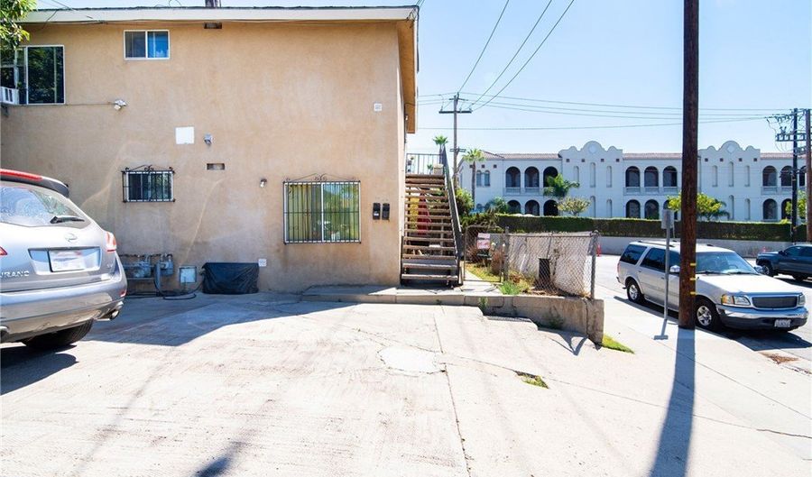 4173 Hubbard St, Los Angeles, CA 90023 - 4 Beds, 2 Bath