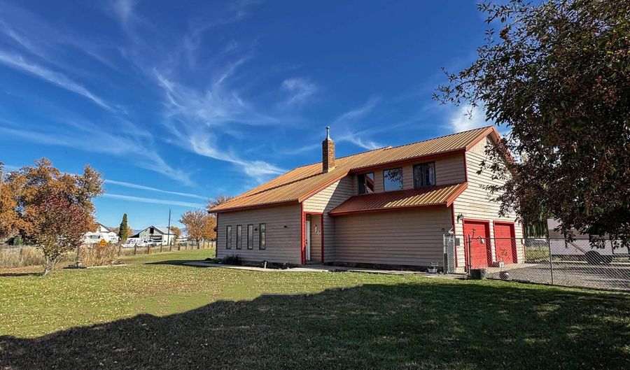 2796 Burton Ln, Cambridge, ID 83610 - 4 Beds, 2 Bath