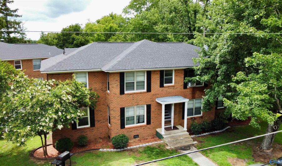 208 Miller St, Albertville, AL 35950 - 0 Beds, 0 Bath