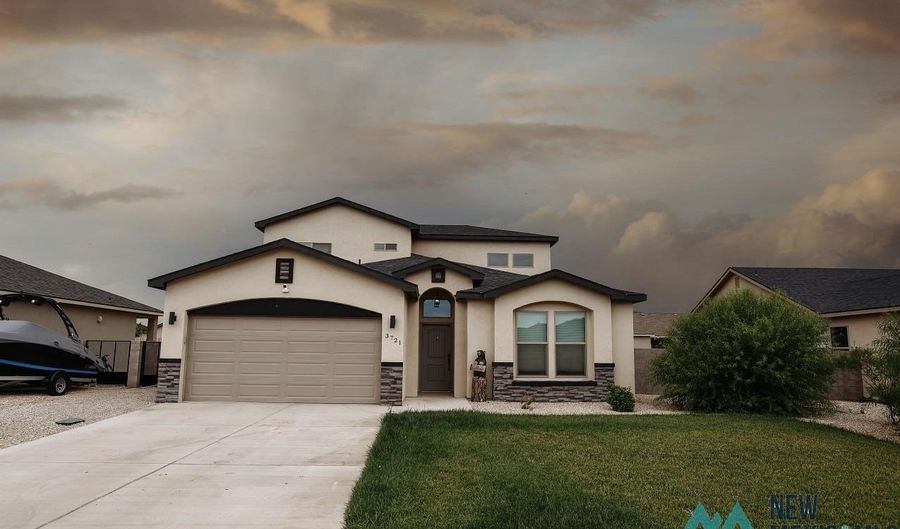 3721 Sapphire Dr, Carlsbad, NM 88220 - 4 Beds, 3 Bath