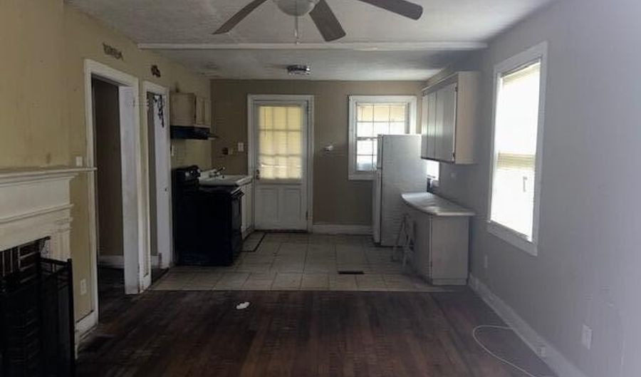 2135 Shirley Ave, Augusta, GA 30904 - 2 Beds, 1 Bath