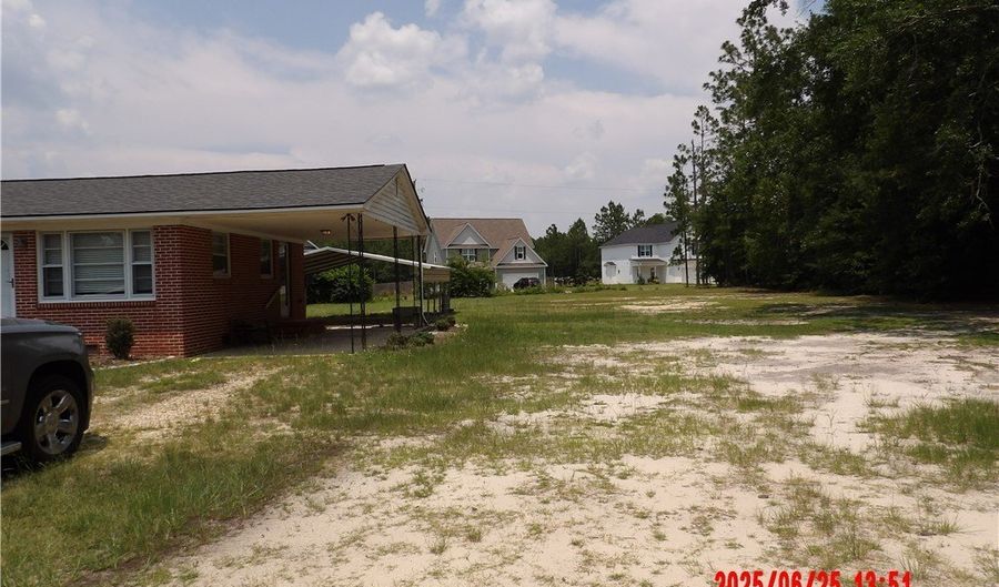 301 W Vinson Ave, Autryville, NC 28318 - 3 Beds, 2 Bath