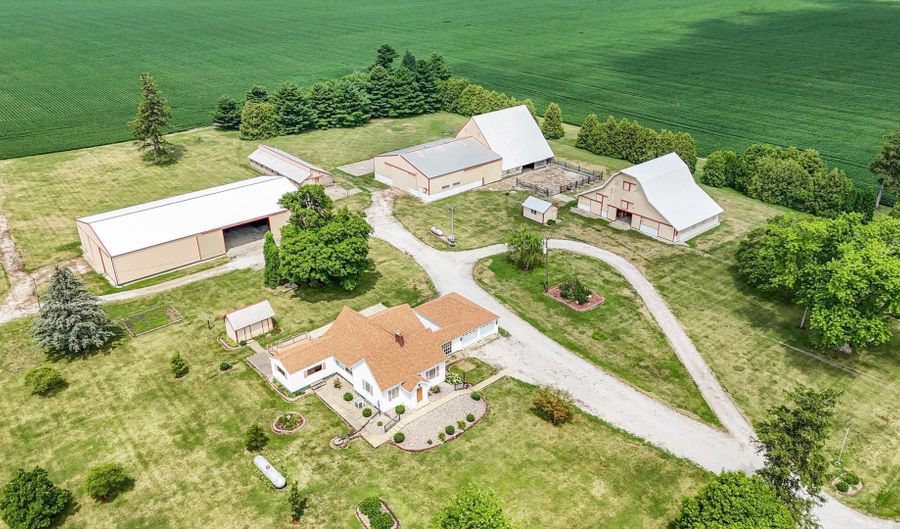 6292 N 100 East Rd, Allerton, IL 61810 - 3 Beds, 2 Bath